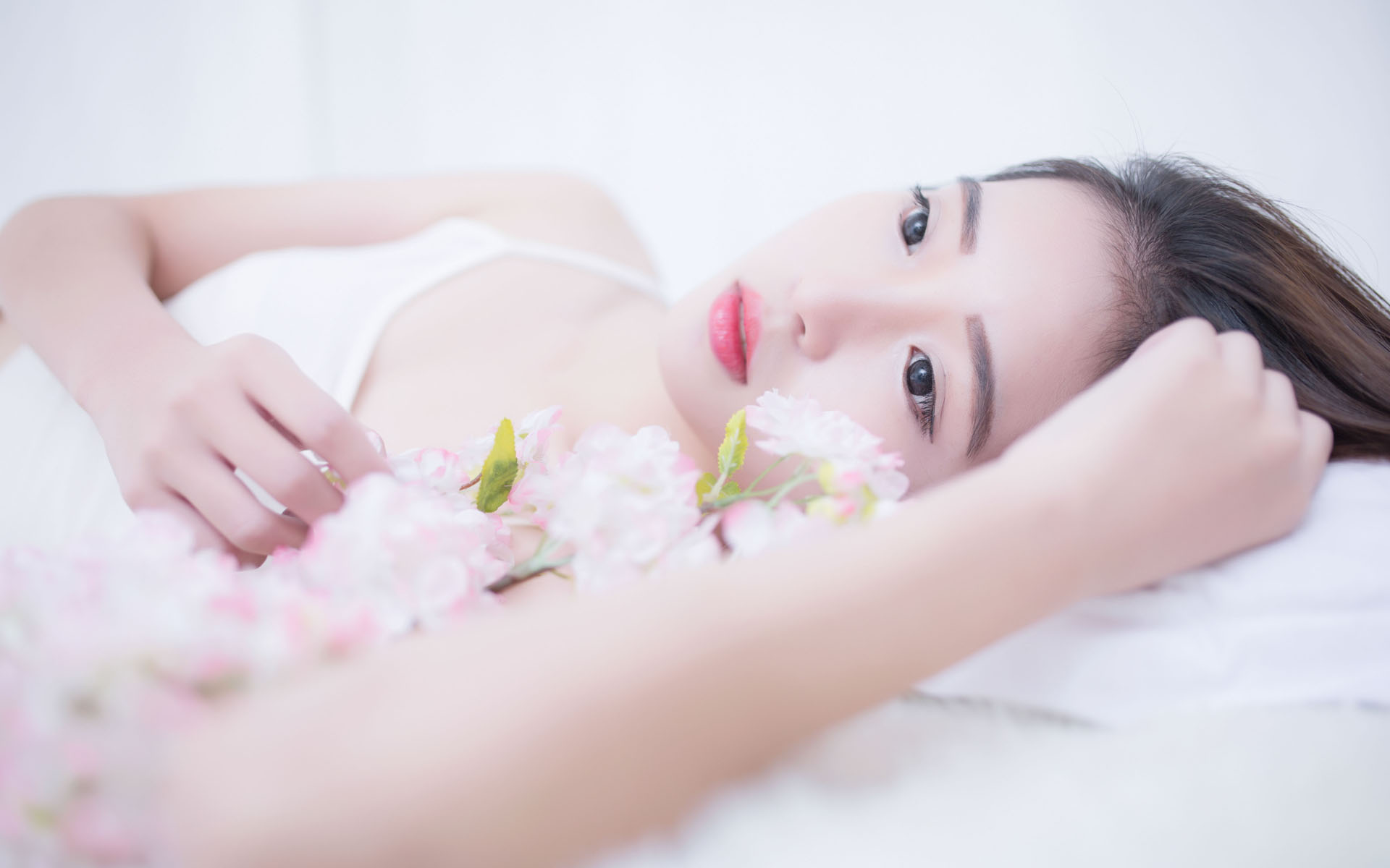 粤剧艺术大师红线女百年诞辰纪念图书在香港书展首发